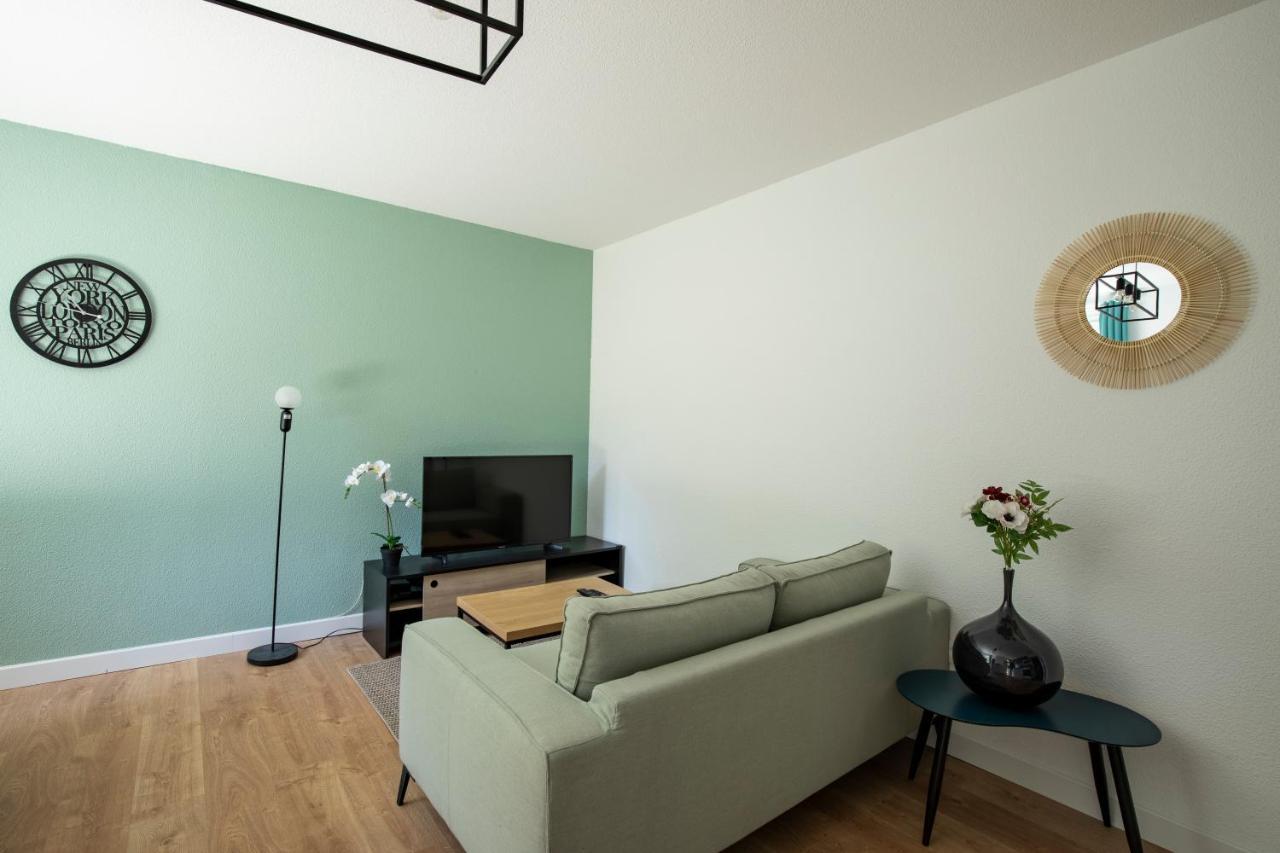 T4 Climatise Au Pied Des Rempart Avec Parking Apartment อาวีญง ภายนอก รูปภาพ