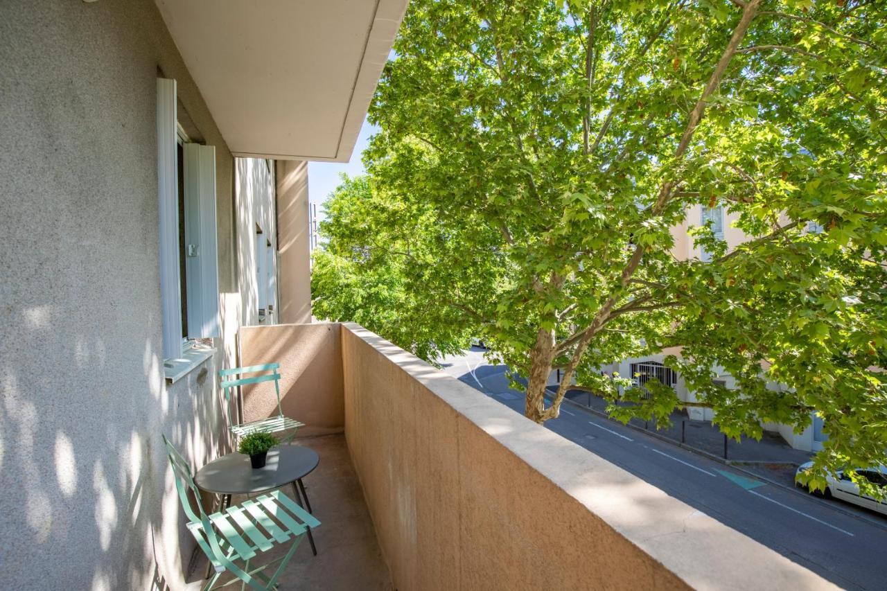 T4 Climatise Au Pied Des Rempart Avec Parking Apartment อาวีญง ภายนอก รูปภาพ